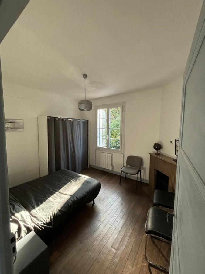 Maison De Village 4 Chambres Neuvy-sur-Loire Екстер'єр фото